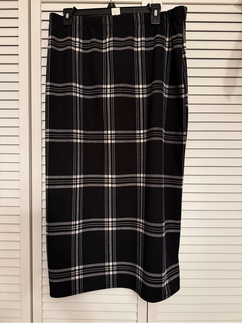 Black Plaid Maxi Straight Skirt - Classic Women's Pencil Skirt